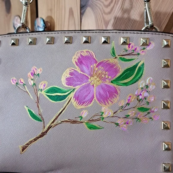 Hand Painted Purse Crossbody Bag Medium Messenger Saffiano Leather Gold Studded - Picture 8 of 15